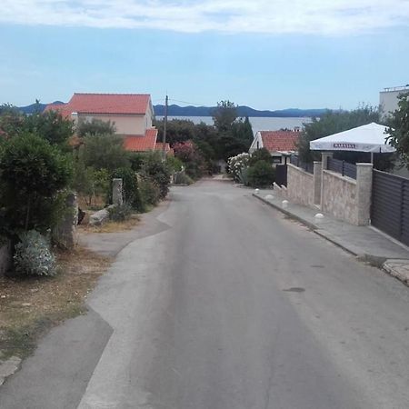 Apartmani Rosanda 2 Petrcane Luaran gambar